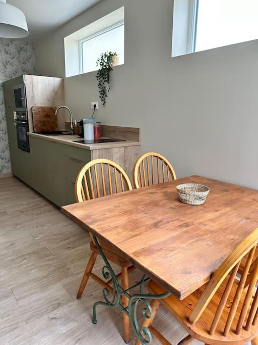 Petite Maison De Ville Avranches Extérieur photo