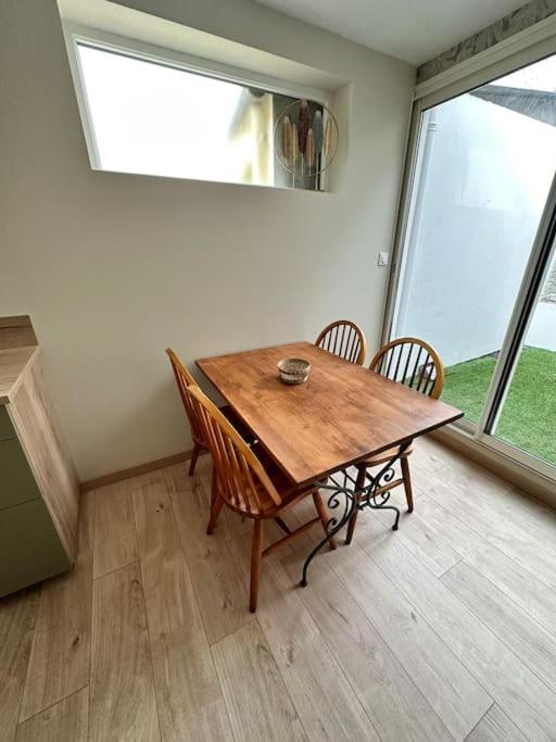 Petite Maison De Ville Avranches Extérieur photo